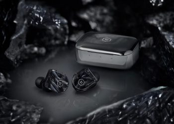 Perfectly Sounding Master & Dynamic MW07 True Wireless Earphones