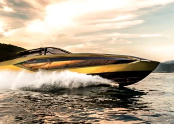 Looks like North America just got a new speed monster – the First Lamborghini 63 Speedboat!