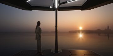 BMW’s Groundbreaking Zero-Emission Watercraft Hits the Water